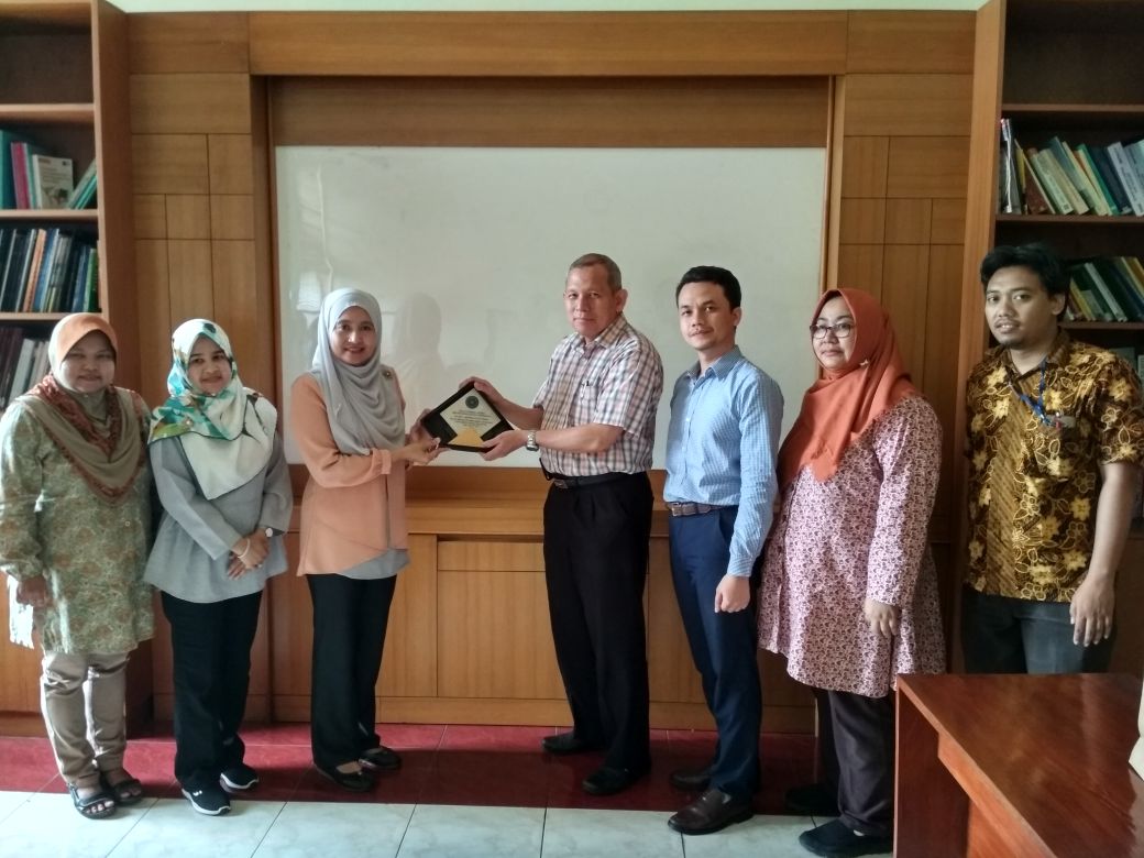 Terus Jalin Kerja Sama, Halal Products Research Institute UPM kunjungi HSC IPB