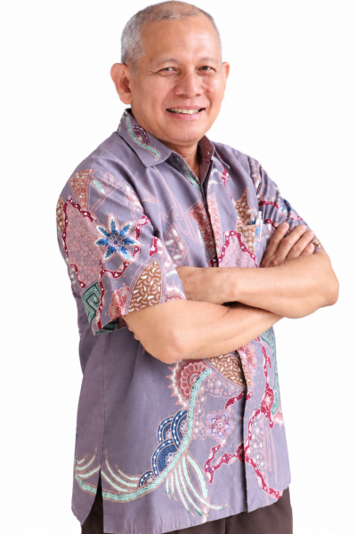 Prof Khaswar Syamsu putih
